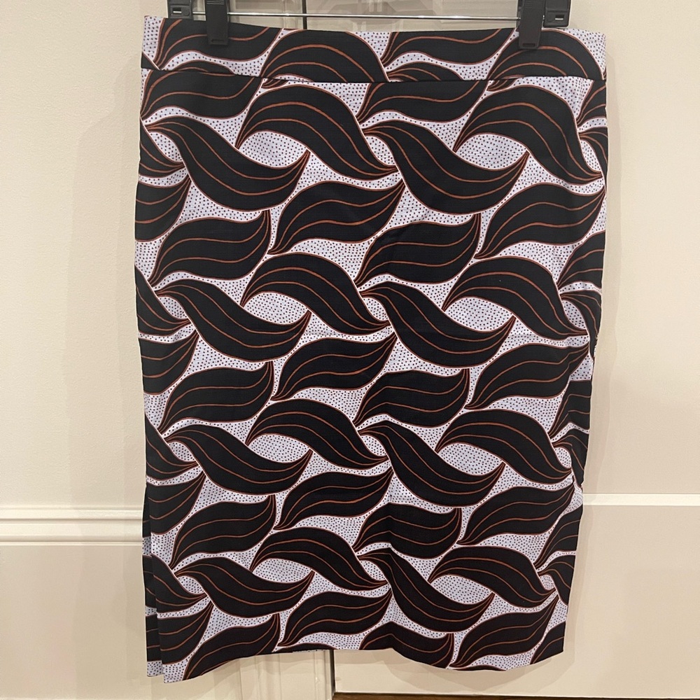 Ann Taylor Black and Brown Patterned Pencil Skirt